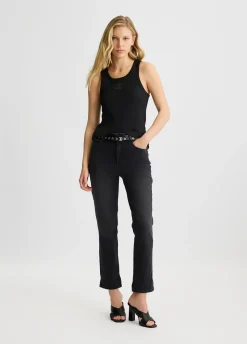 Jeans straight cropped con cintura