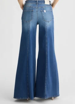 Jeans super flare a vita alta