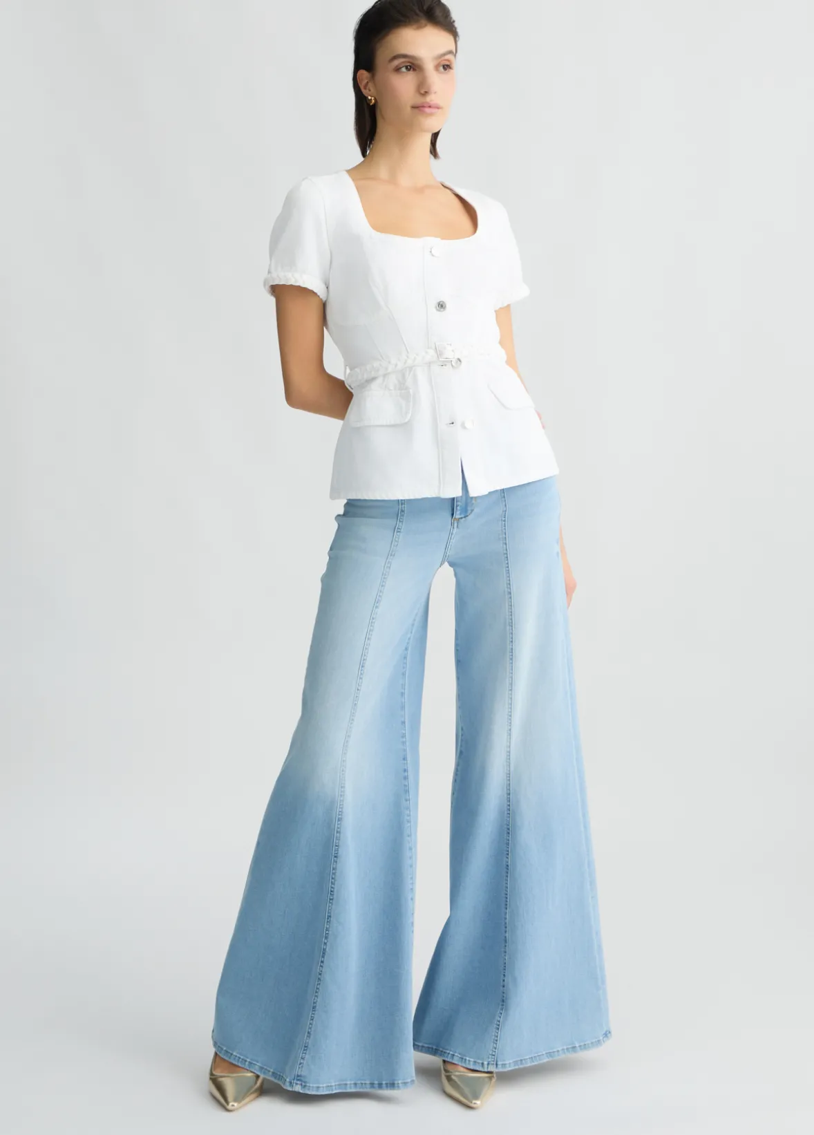 Jeans super flare a vita alta