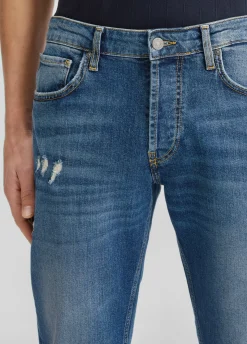 Jeans tapered fit