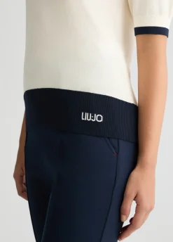 Maglia con profili a contrasto