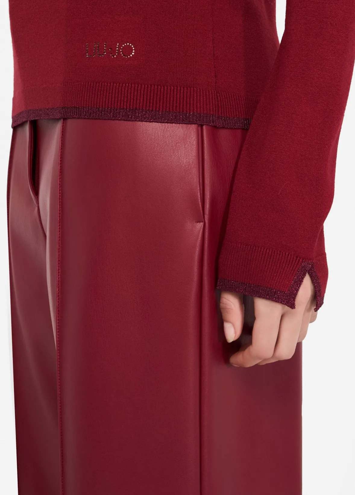 Maglia con scollo a V