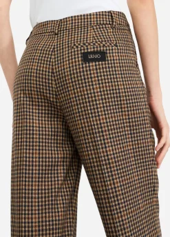 Pantaloni a quadretti con pince