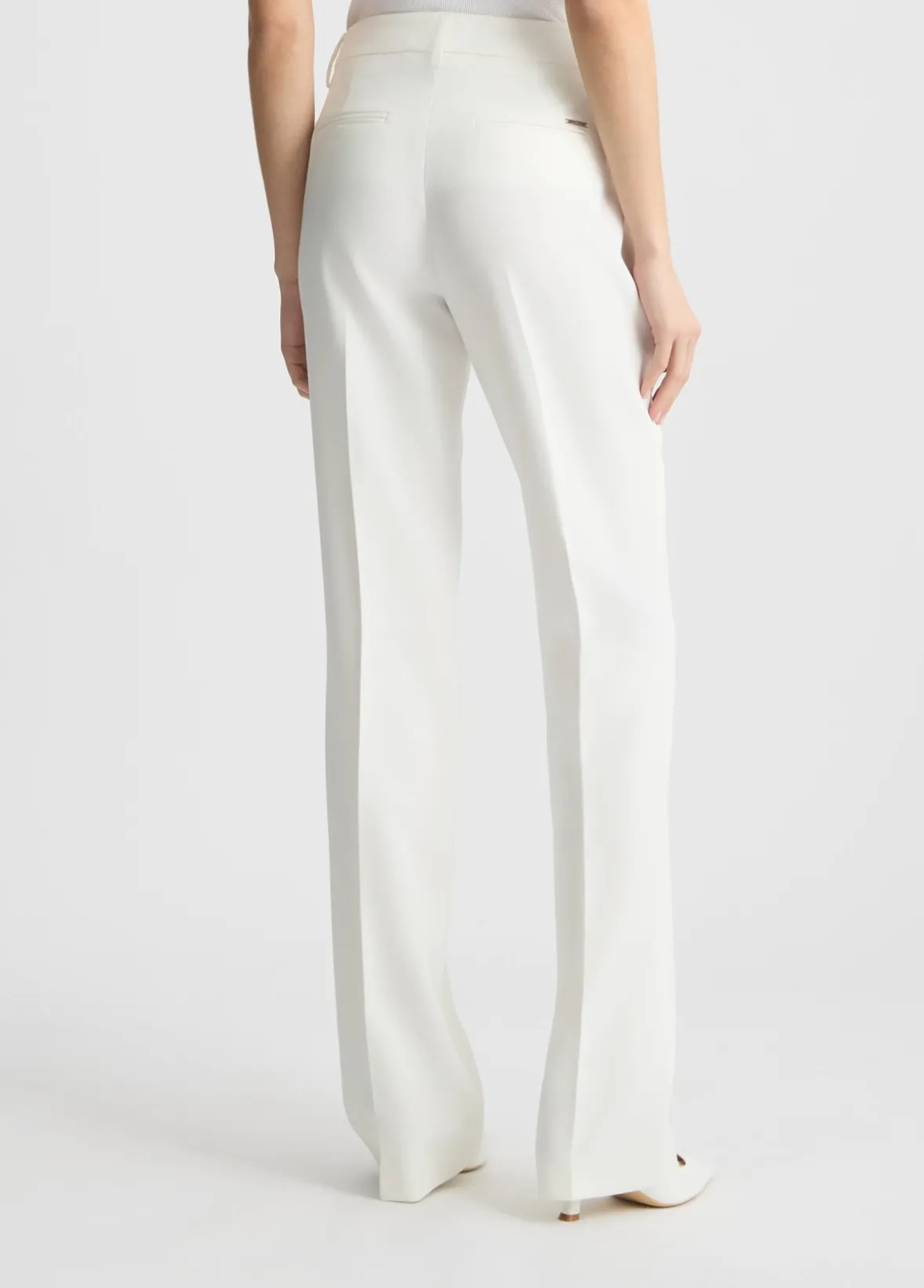 Pantaloni a vita alta