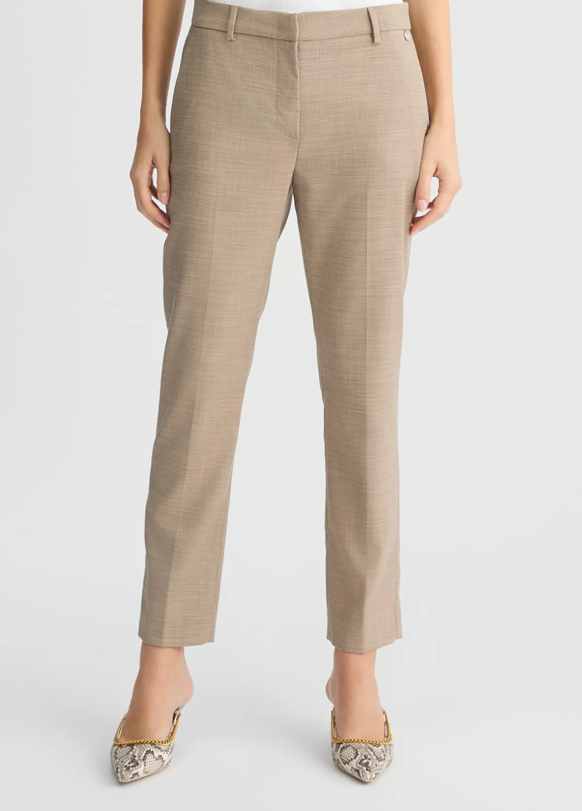 Pantaloni a vita alta