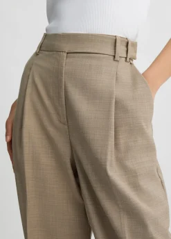 Pantaloni a vita alta