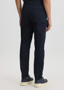 Pantaloni chino