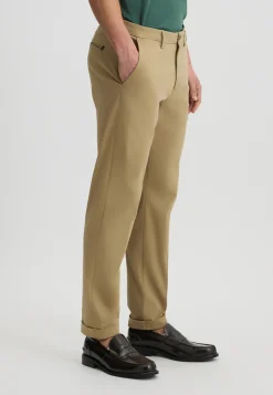 Pantaloni chino