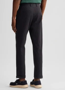 Pantaloni chino in seersucker