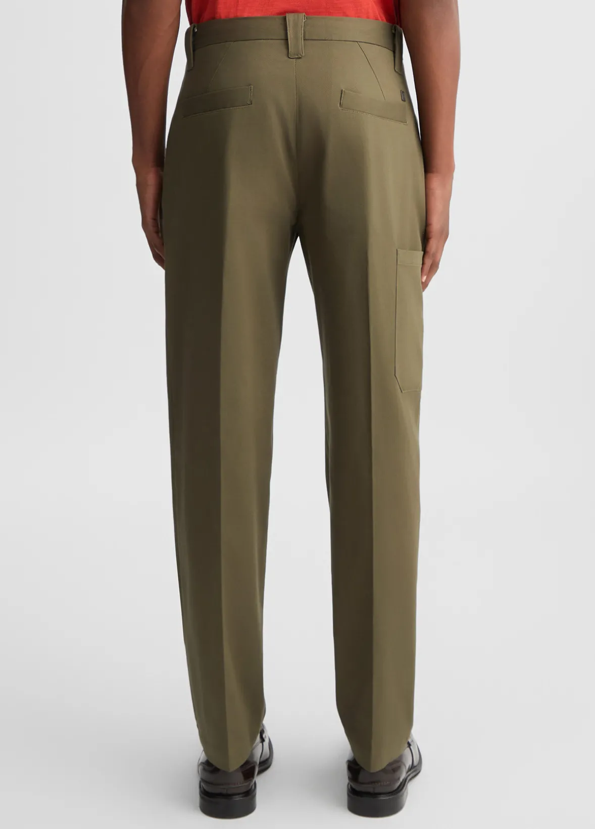 Pantaloni con dettaglio tasca