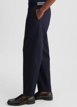 Pantaloni con inserto elastico