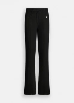 Pantaloni flare