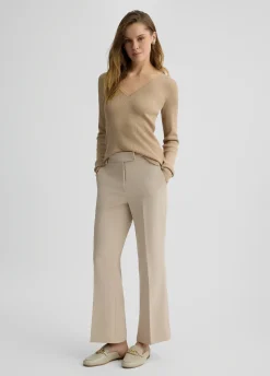 Pantaloni flare