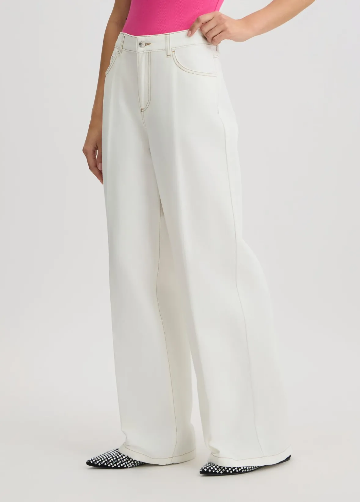 Pantaloni flare a vita alta