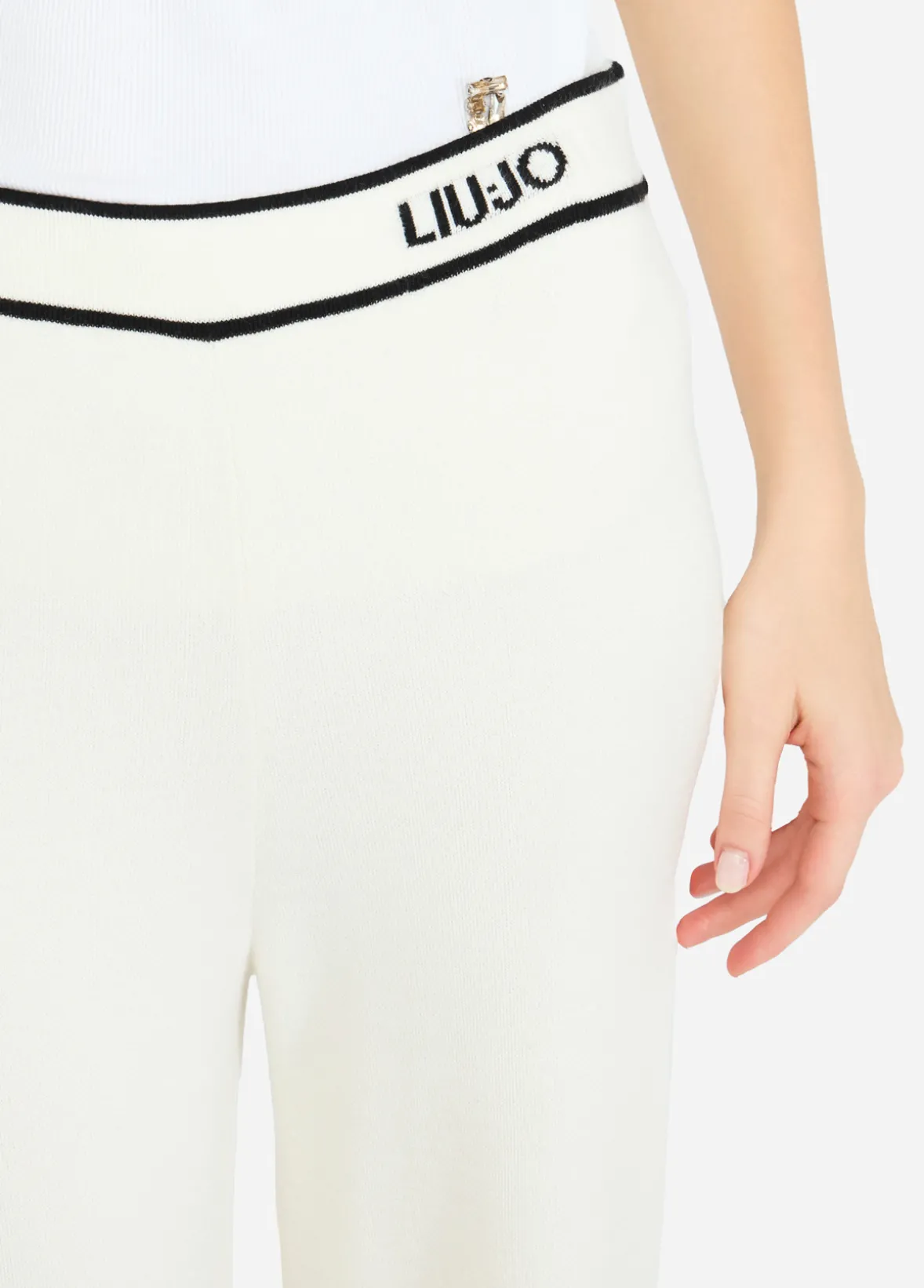 Pantaloni in maglia