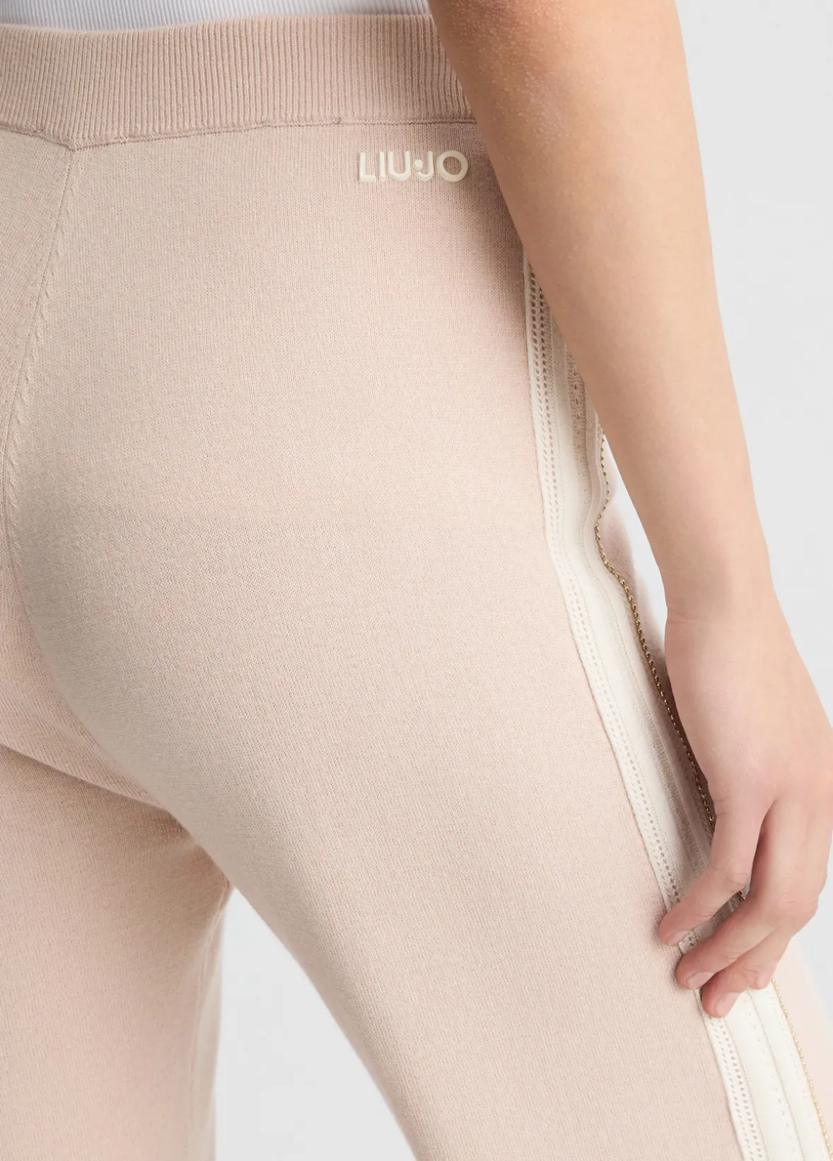 Pantaloni in maglia