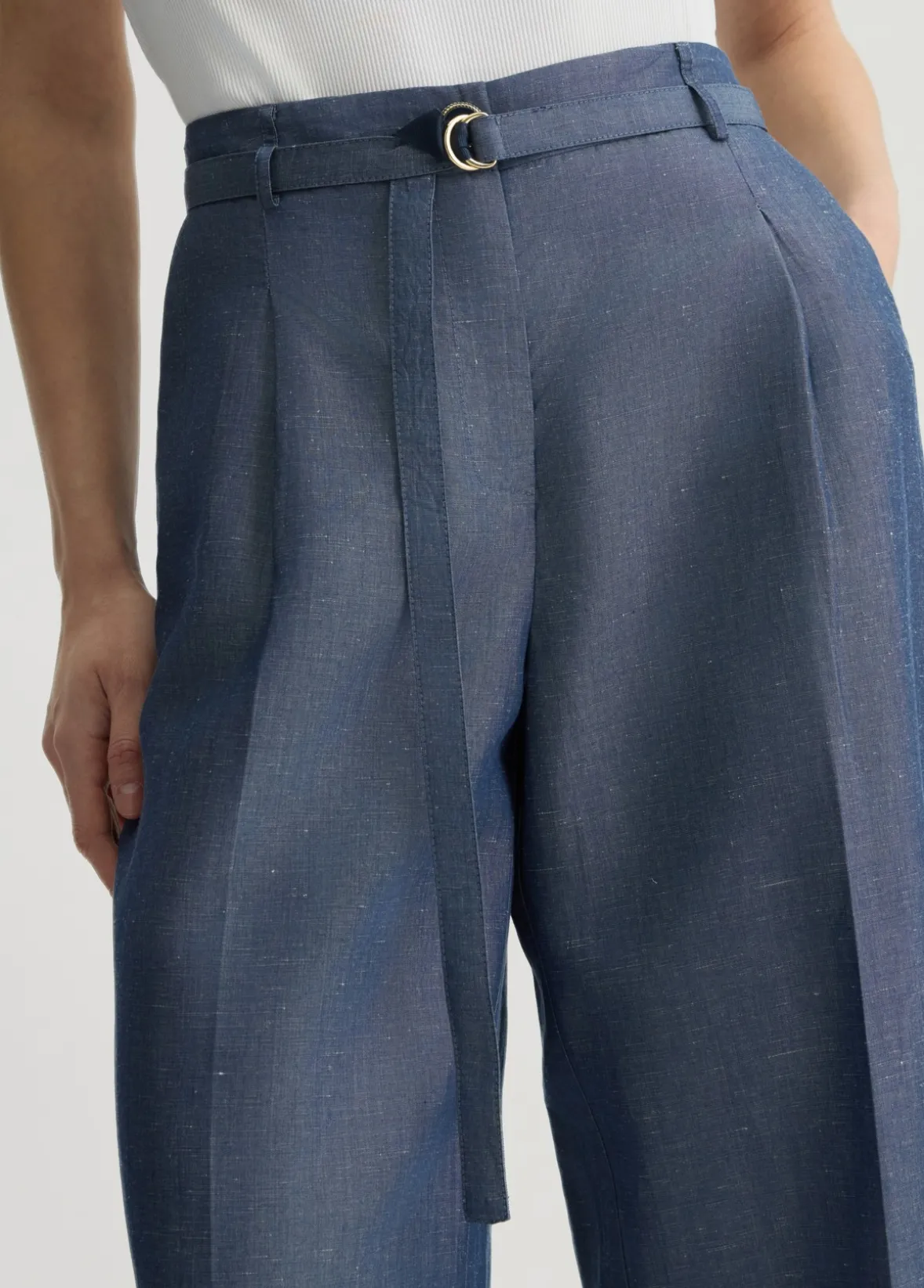 Pantaloni in misto lino