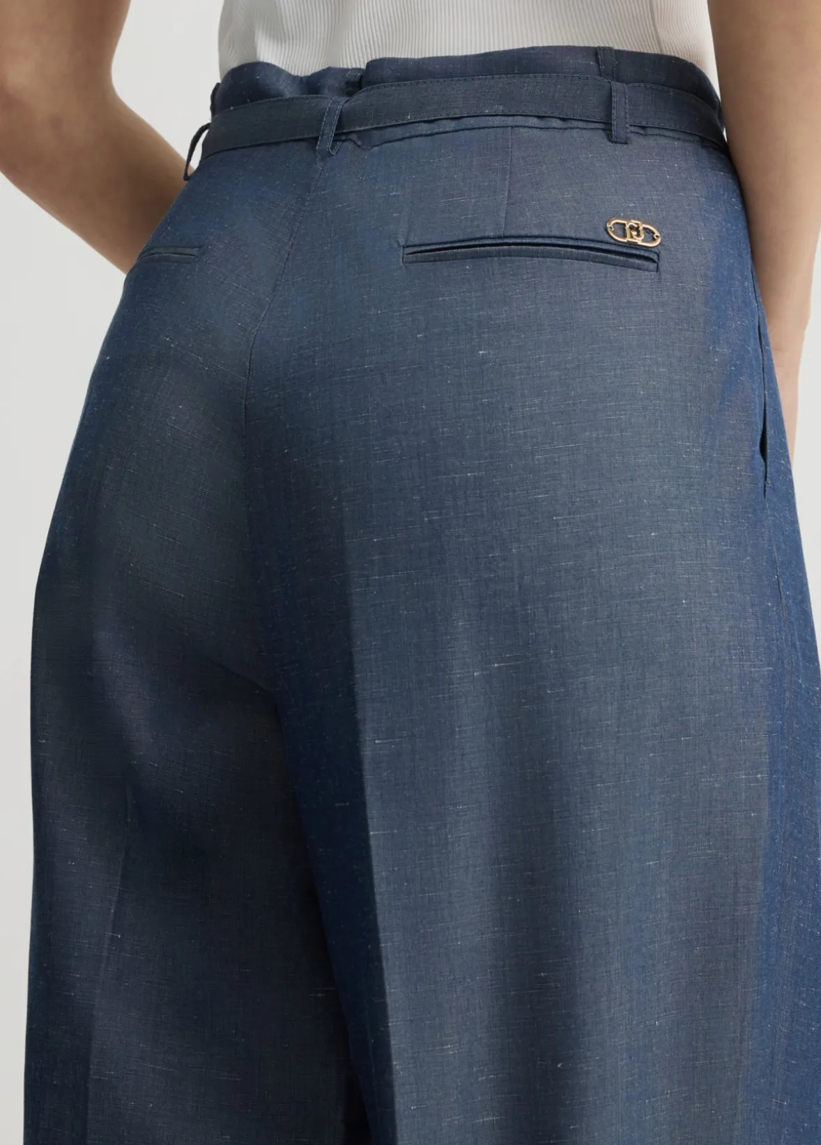 Pantaloni in misto lino
