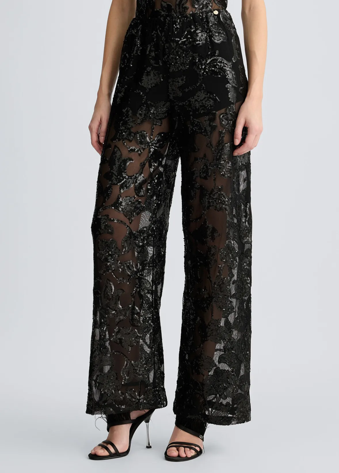 Pantaloni in tulle ricamato