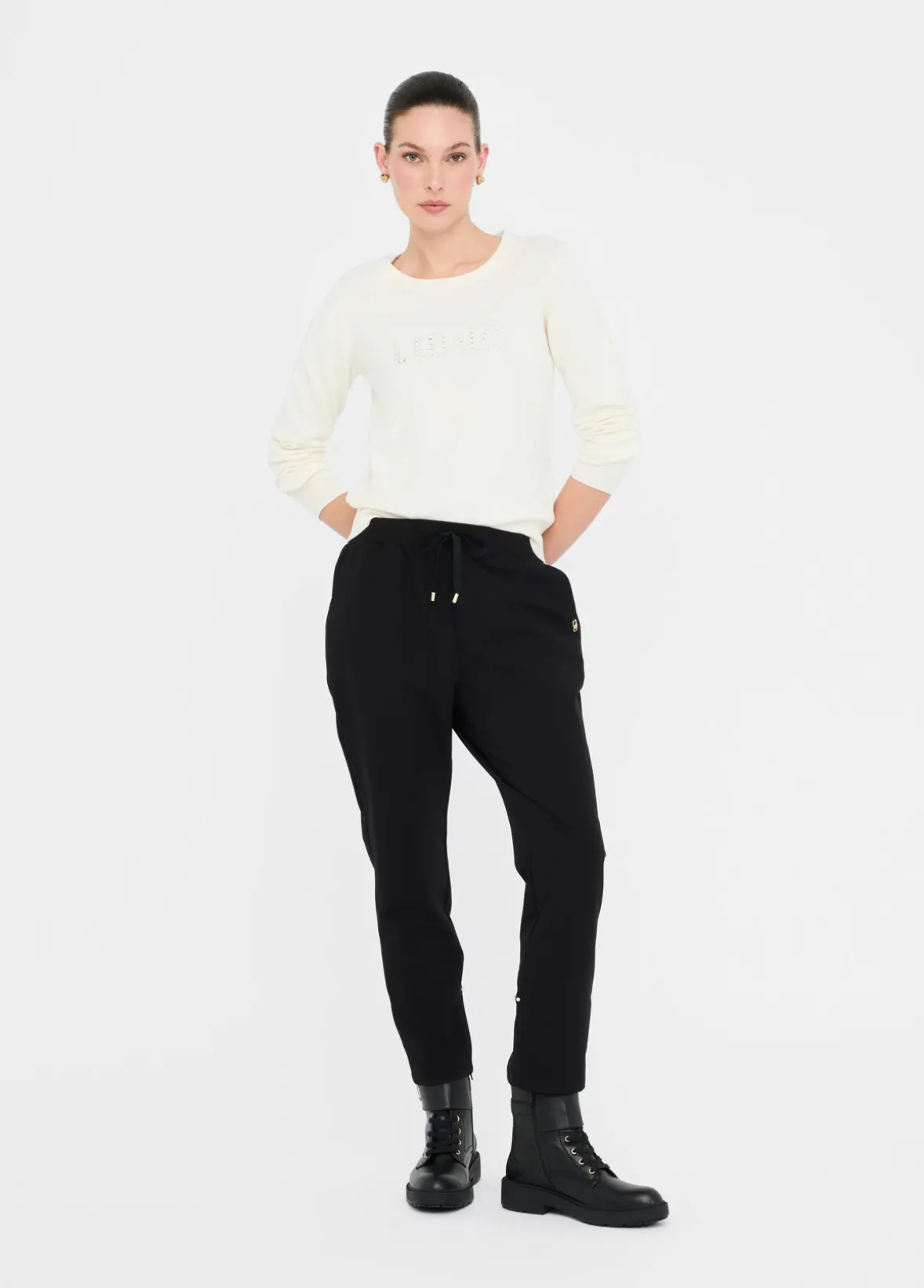 Pantaloni jogging con coulisse