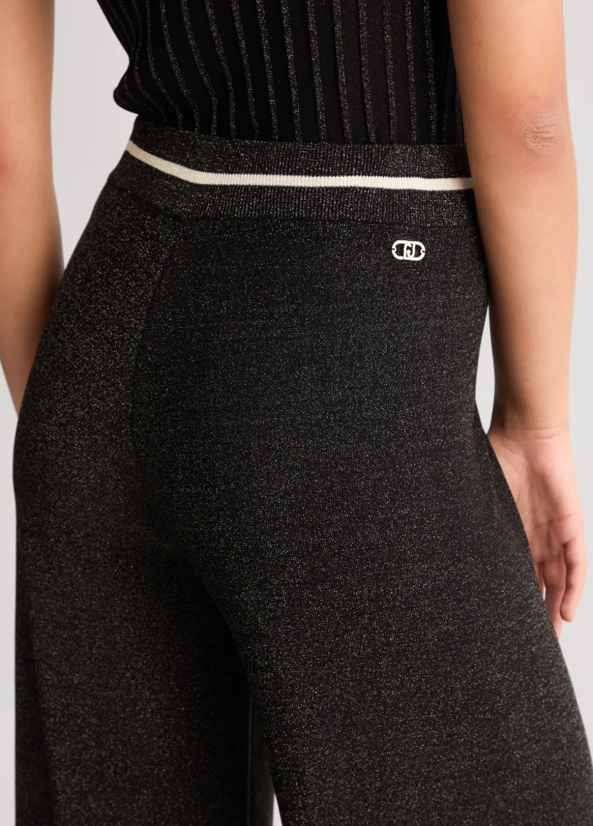 Pantaloni larghi in lurex®