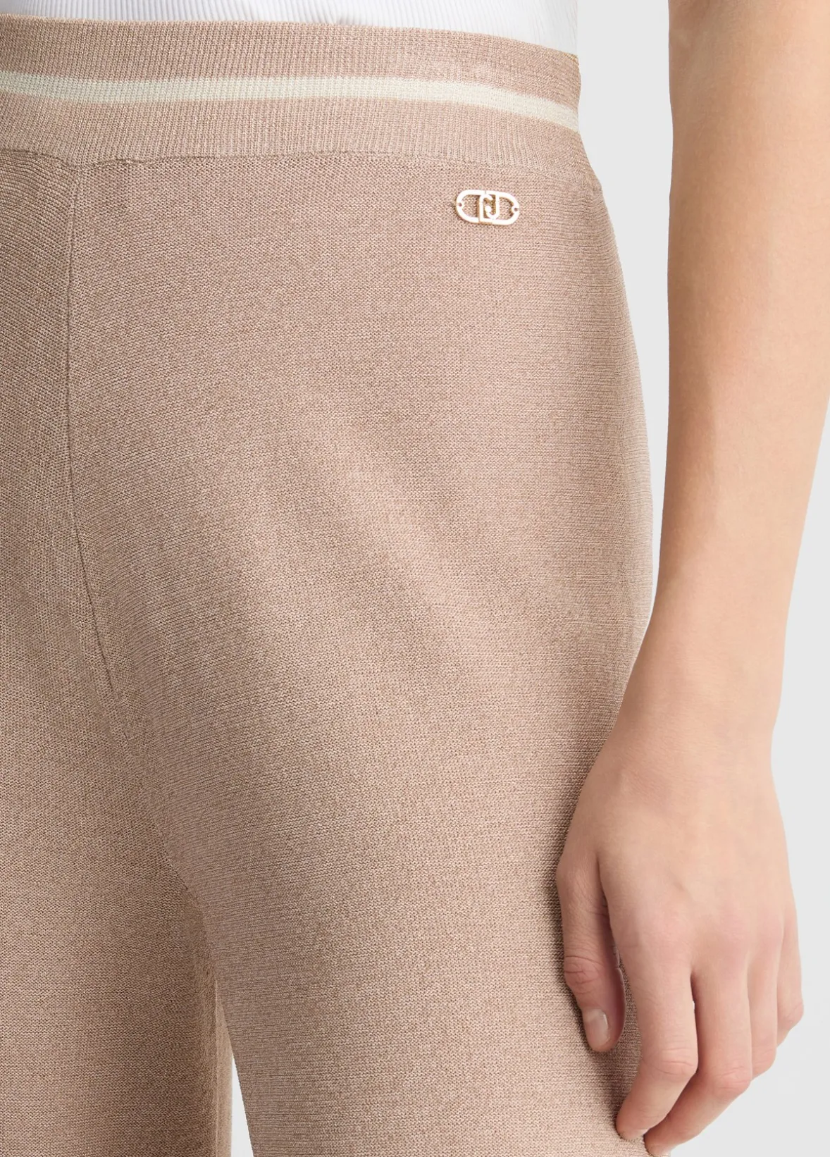 Pantaloni larghi in lurex®