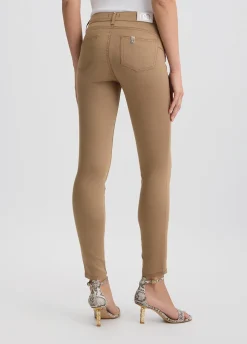 Pantaloni skinny