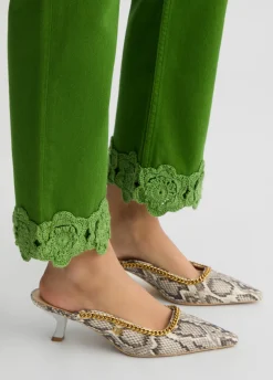 Pantaloni straight con ricamo crochet