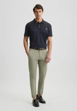 Polo con logo