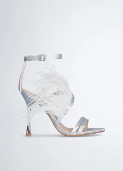 Sandali eleganti con piume