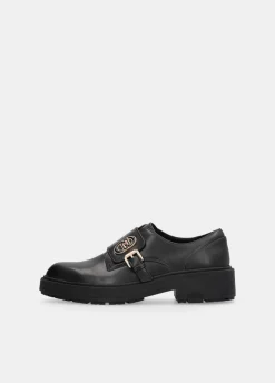 Scarpe in pelle con fibbia