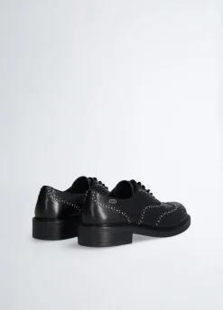 Scarpe Oxford con borchie