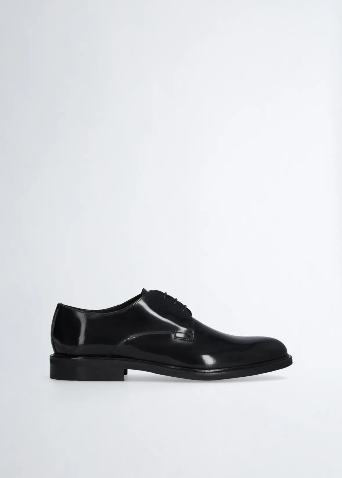 Scarpe stringate in pelle