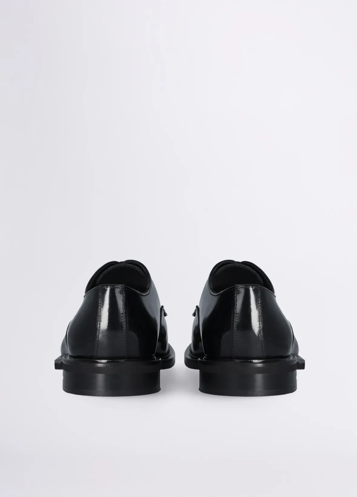 Scarpe stringate in pelle