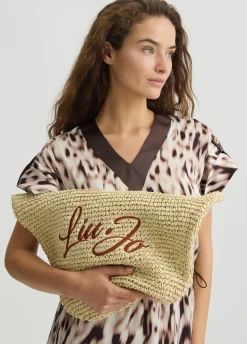 Shopping bag media in rafia