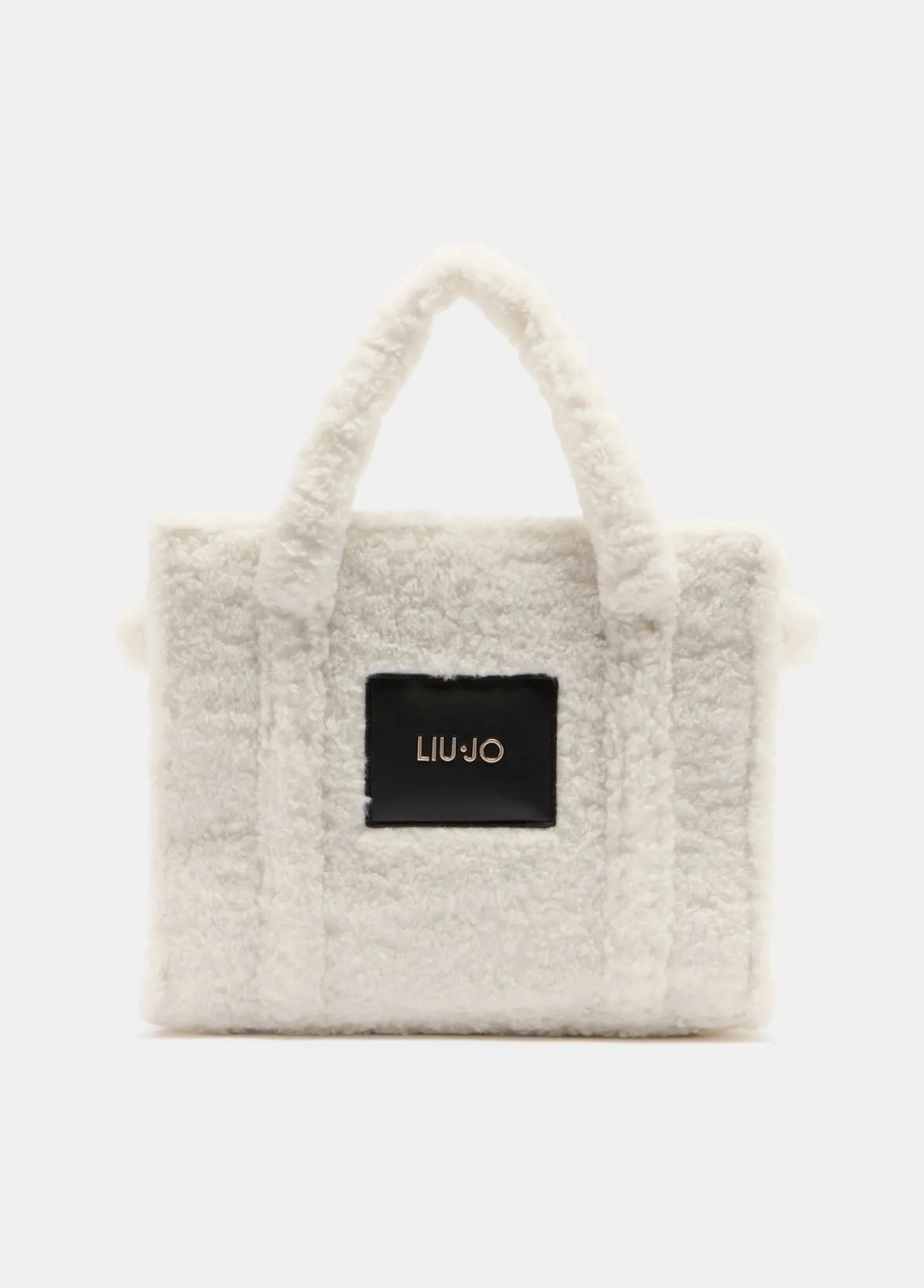 Shopping bag media in teddy