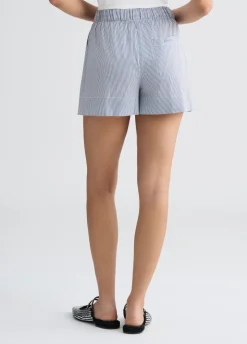 Short in popeline