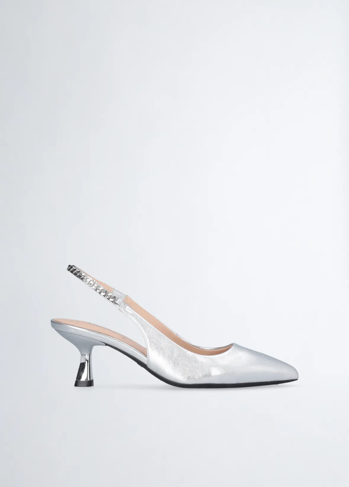 Slingback con tacco basso