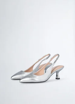 Slingback con tacco basso