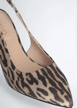 Slingback con tacco basso