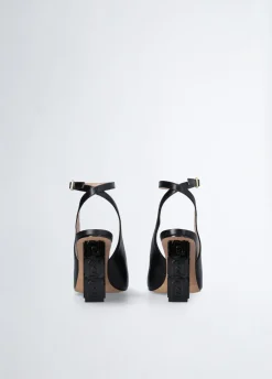 Slingback con tacco logato