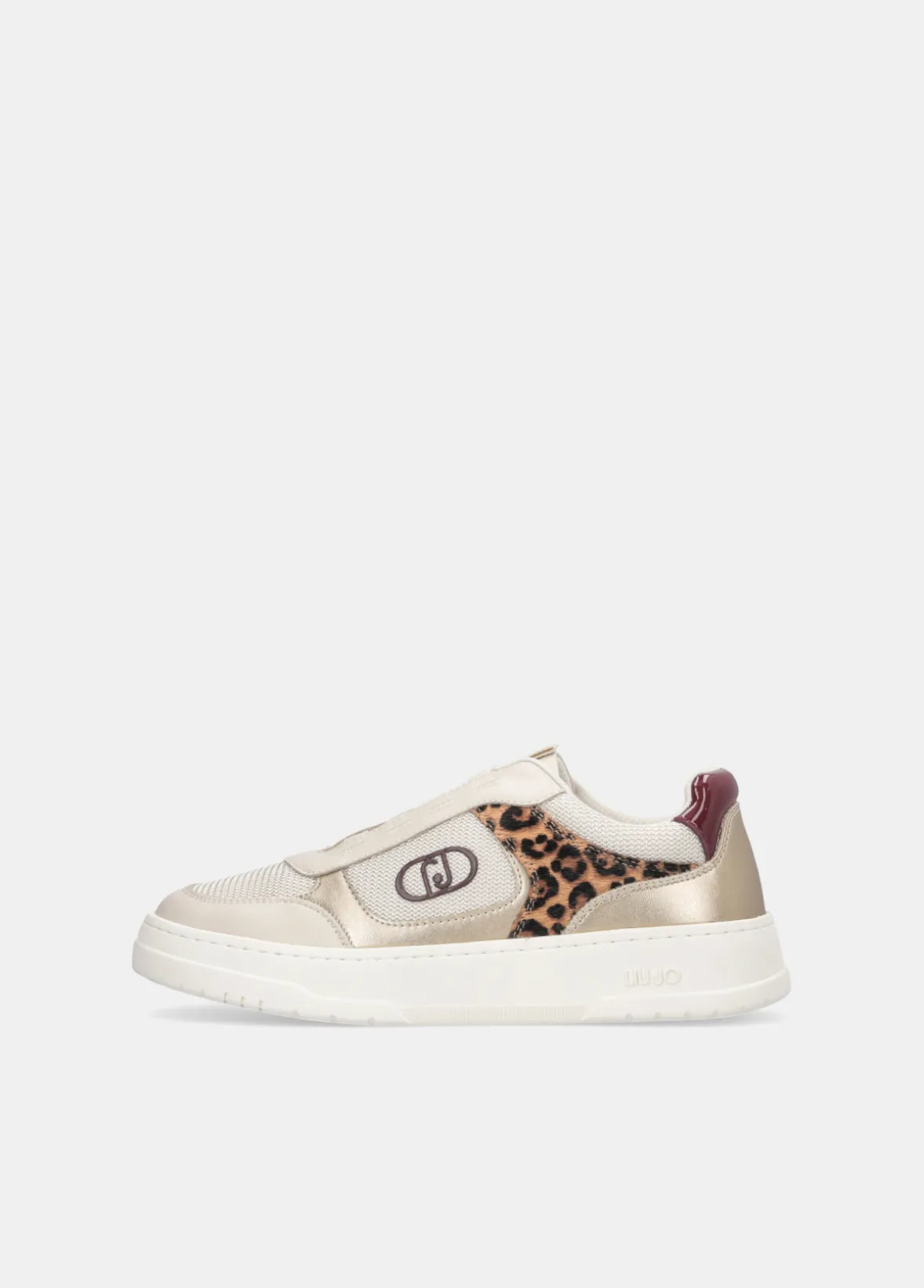 Slip-on con dettaglio animalier