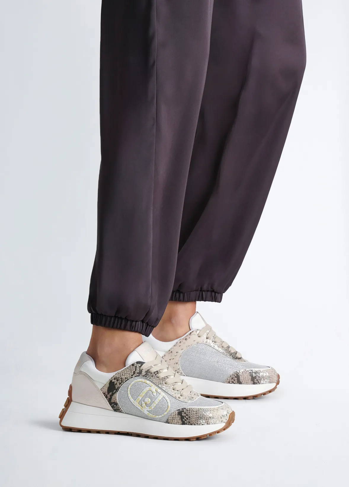 Sneakers con dettaglio animalier