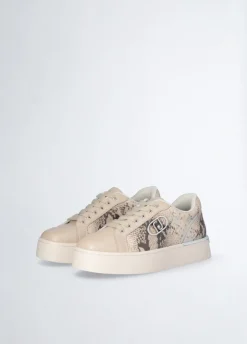 Sneakers con stampa pitone