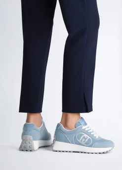 Sneakers in denim