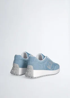 Sneakers in denim