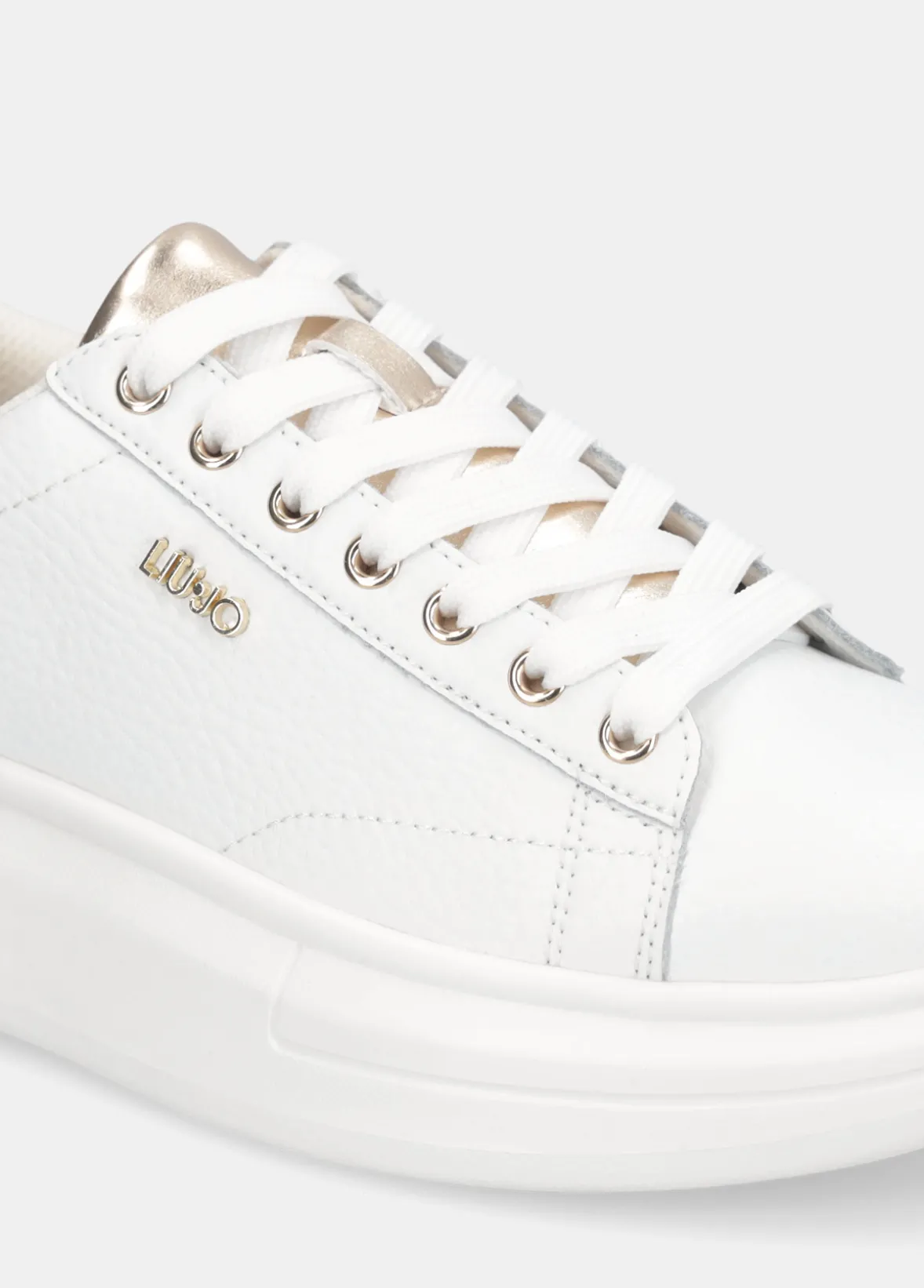 Sneakers in pelle bottalata