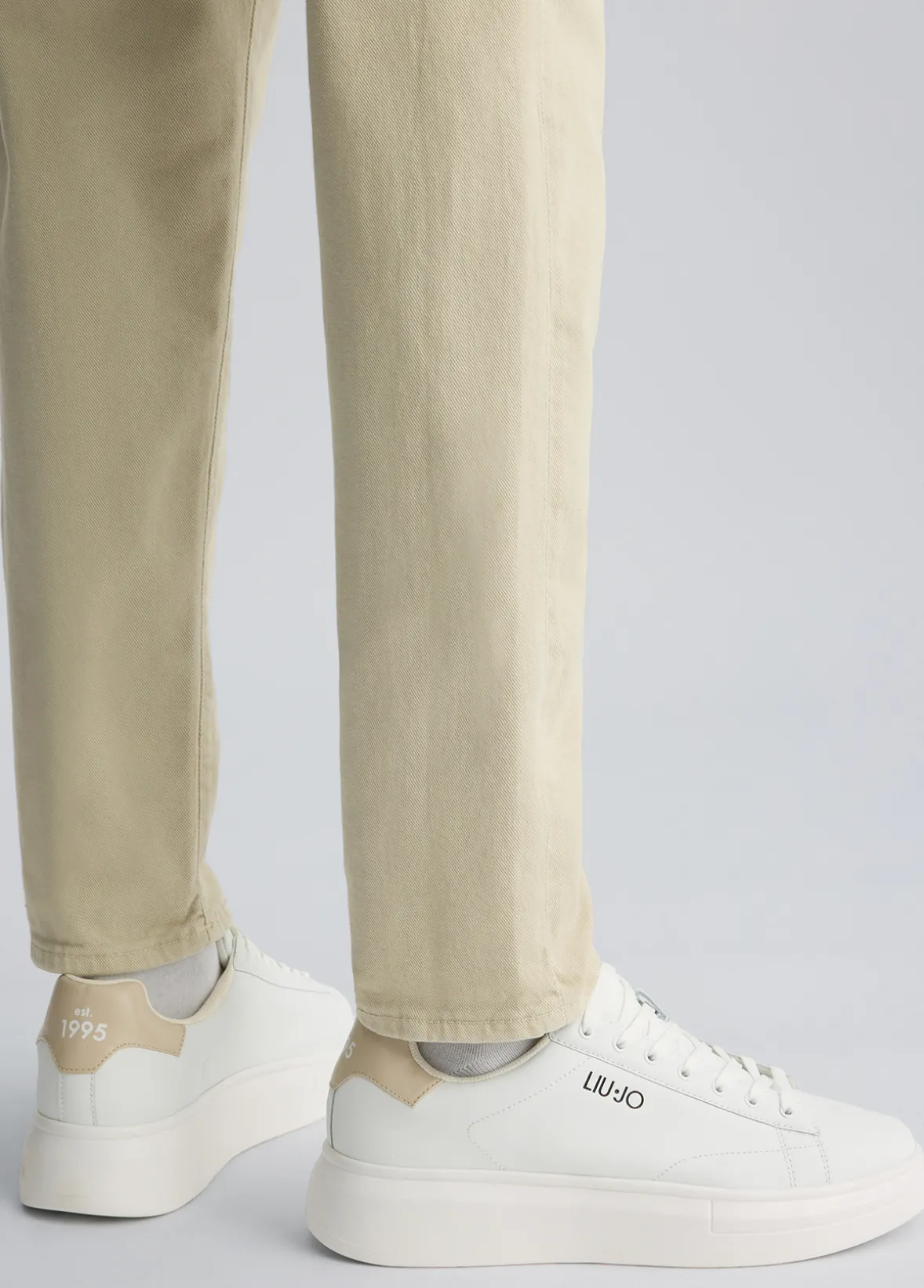 Sneakers platform