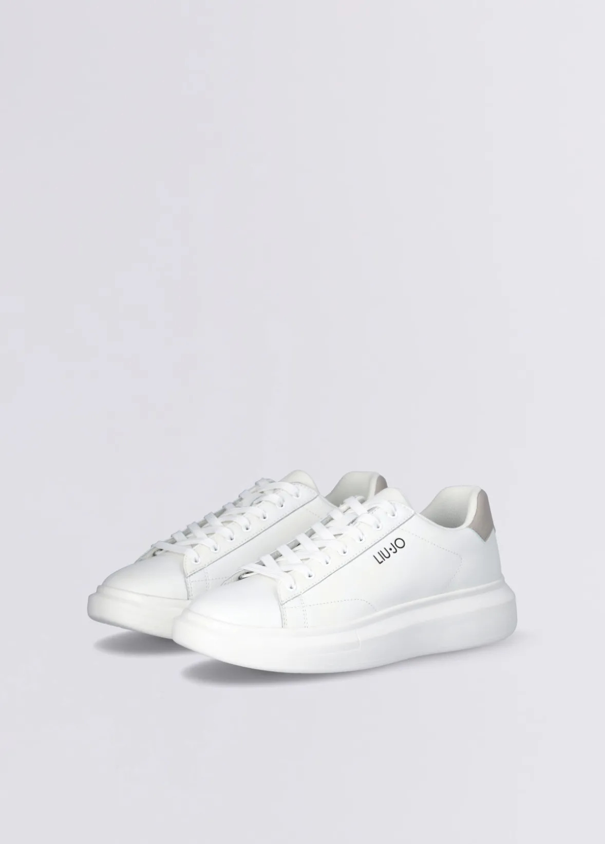 Sneakers platform