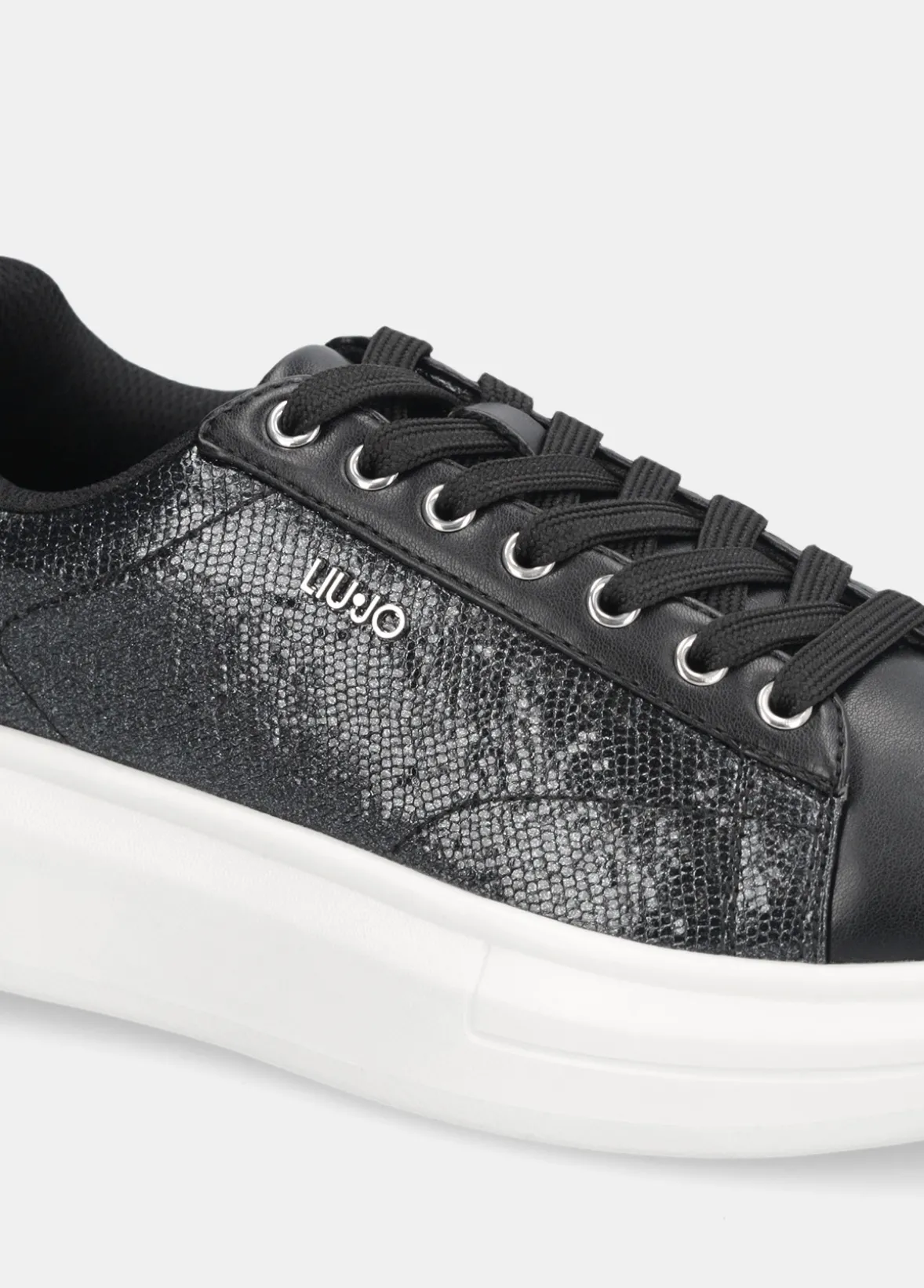 Sneakers platform con logo
